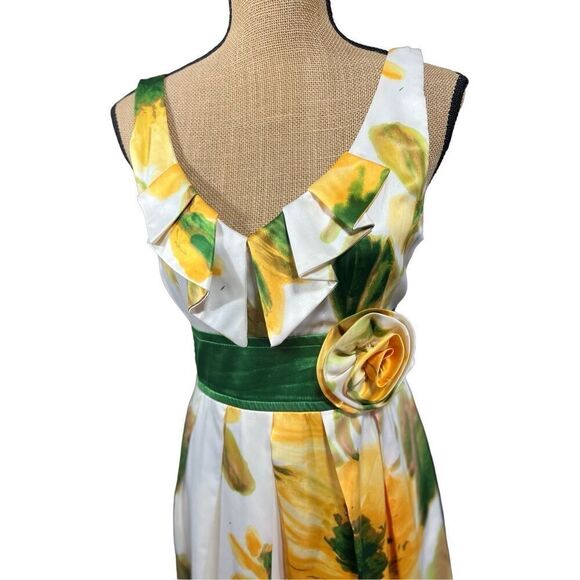 Vintage Inspired Yellow Floral Sundress Size 13 Tulle V-Neck Green Waistband - Picture 4 of 13